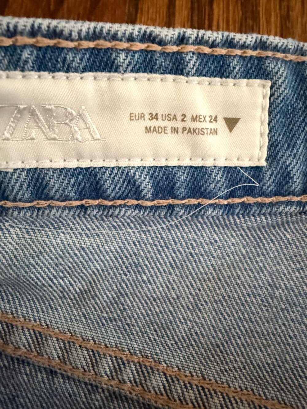 ++ ZARA high-waist super flare jeans ++